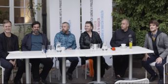 Účastníci diskuse (zleva): Jan Press, Jiří Ptáček, Tomáš Vaněk, Michaela Rýgrová, Vladimír 518.